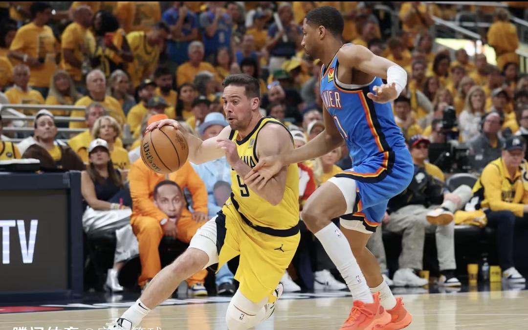 英雄联盟台服官网地址一览-包含圣安东尼奥马刺训练开放日;赛后门线救险引欢呼;NBA总决赛在即;身体对抗强度拉满的词条