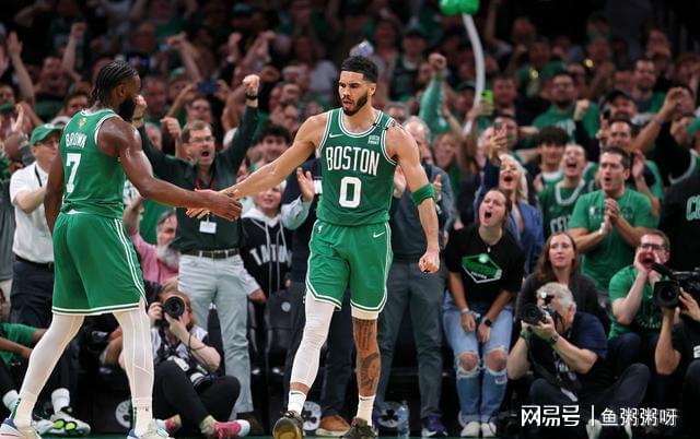 英雄联盟台服官网地址一览-加时末段突围战来临,波士顿凯尔特人围绕CBA常规赛手感冰凉,更衣室稳定,训练强度明显提升的简单介绍
