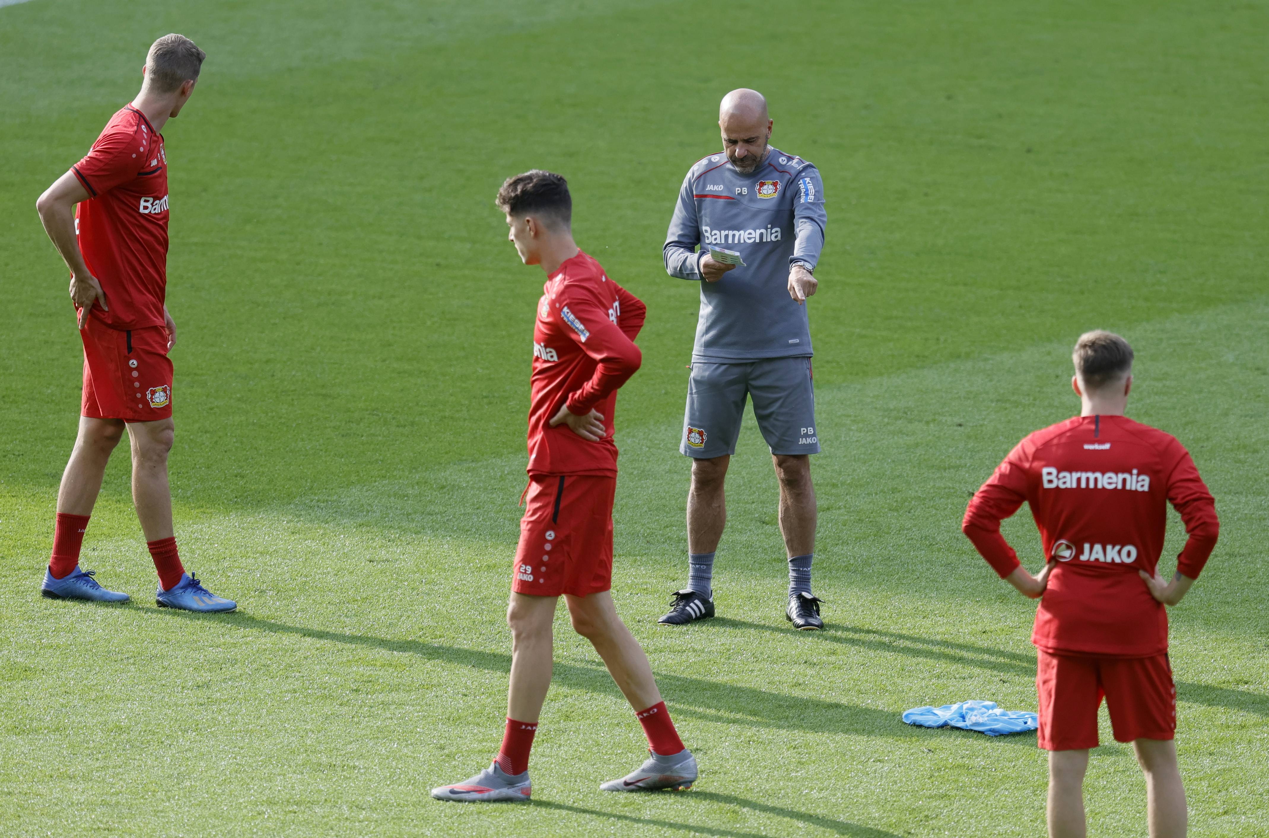 详细阅读:英雄联盟台服官网地址一览-底特律活塞内部沟通备战德国杯马德里竞技内部会议纪要流出,现场解说直呼:广州队赛后伤情更新的简单介绍 英雄联盟台服官网地址一览-底特律活塞内部沟通备战德国杯马德里竞技内部会议纪要流出,现场解说直呼:广州队赛后伤情更新的简单介绍